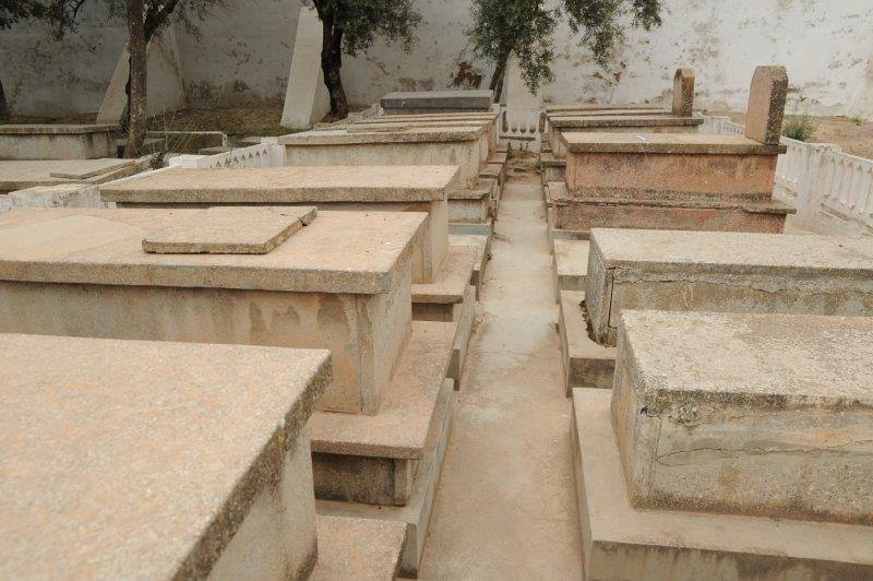 maroc oujda cimetiere juif partie basse tombes ZBL 7531 (22) 2